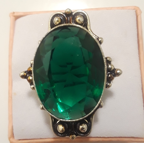 925 stamped emerald ring size 6, - Picture 1 of 3